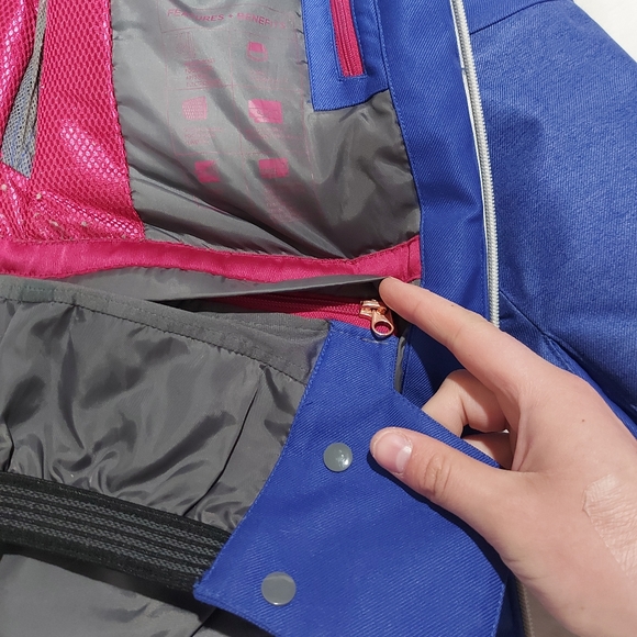 Firefly Snowboard/Ski Jacket - Picture 10 of 13